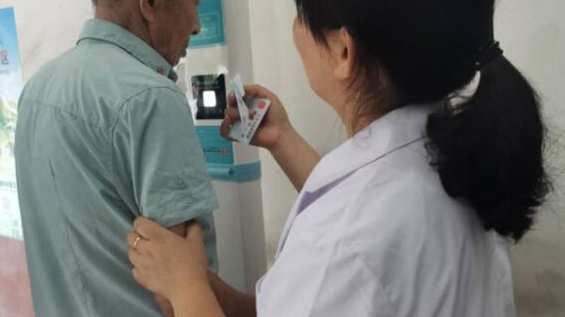 年轻女性：关注基础体检与生殖健康